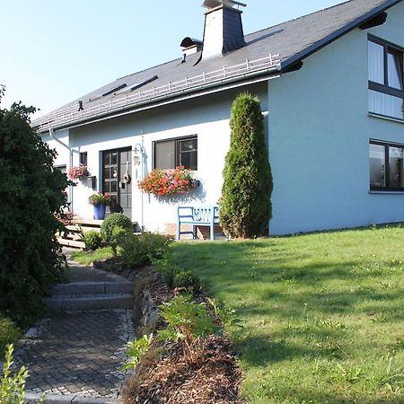 Ferienwohnung Haus Friederike Ab 6 Uebernachtungen, Inclusive Meine Card Plus Willingen  Pokoj fotografie